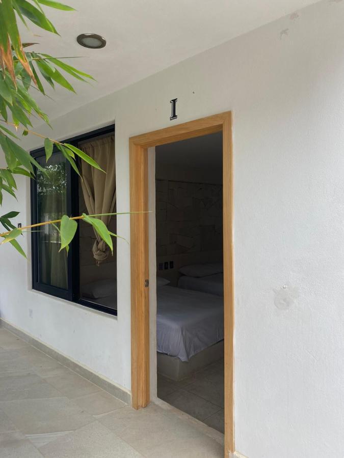Kavali Hotel Лос Аяла Екстериор снимка