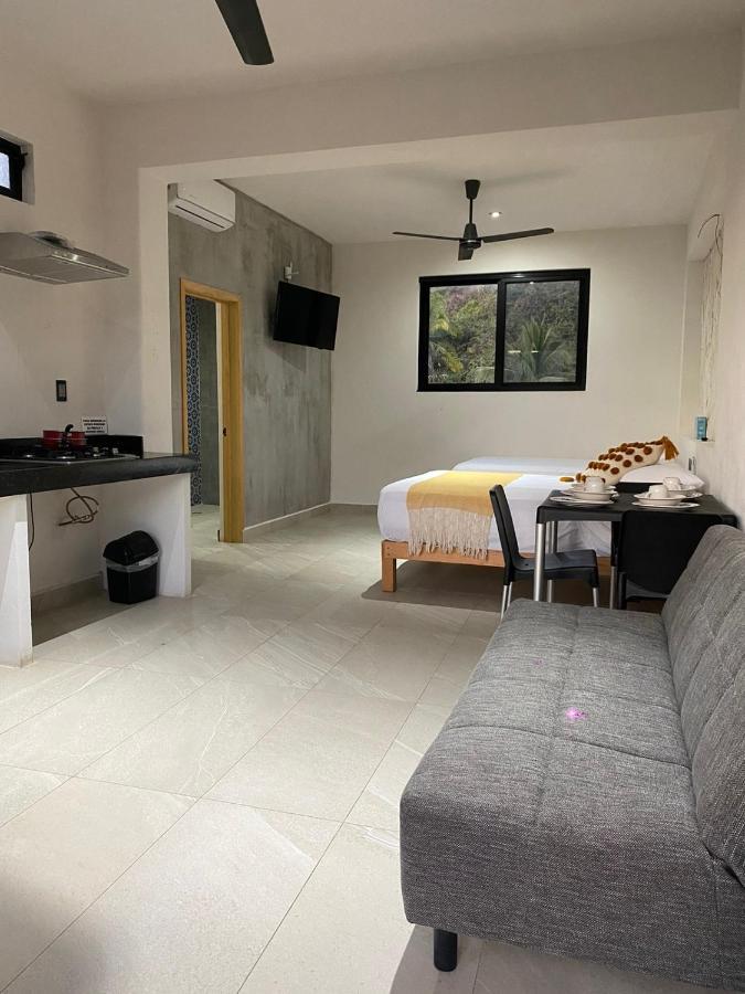 Kavali Hotel Лос Аяла Екстериор снимка
